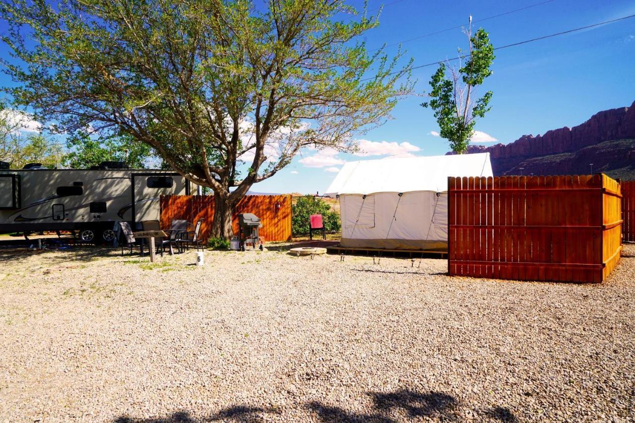 Funstays Glamping Setup Tent In Rv Park #6 Ok-T6 Moab Exterior foto
